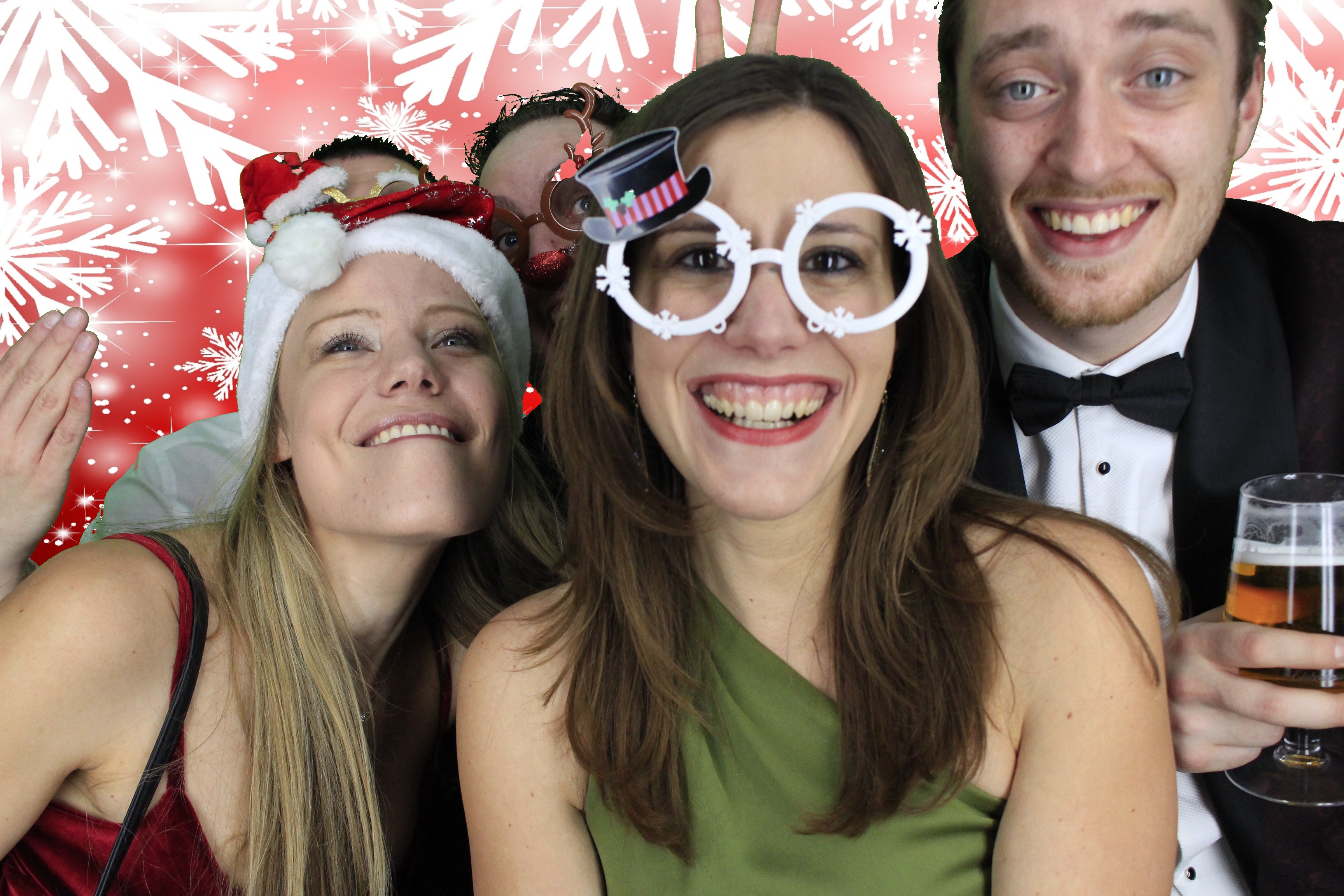 Acosta Europe Christmas Party 2018 | View more photos from the event at gallery.myphotoboothexperience.co.uk/u/MyPhotoBoothExperienceLtd/Acosta-Europe-Christmas-Party-2018
